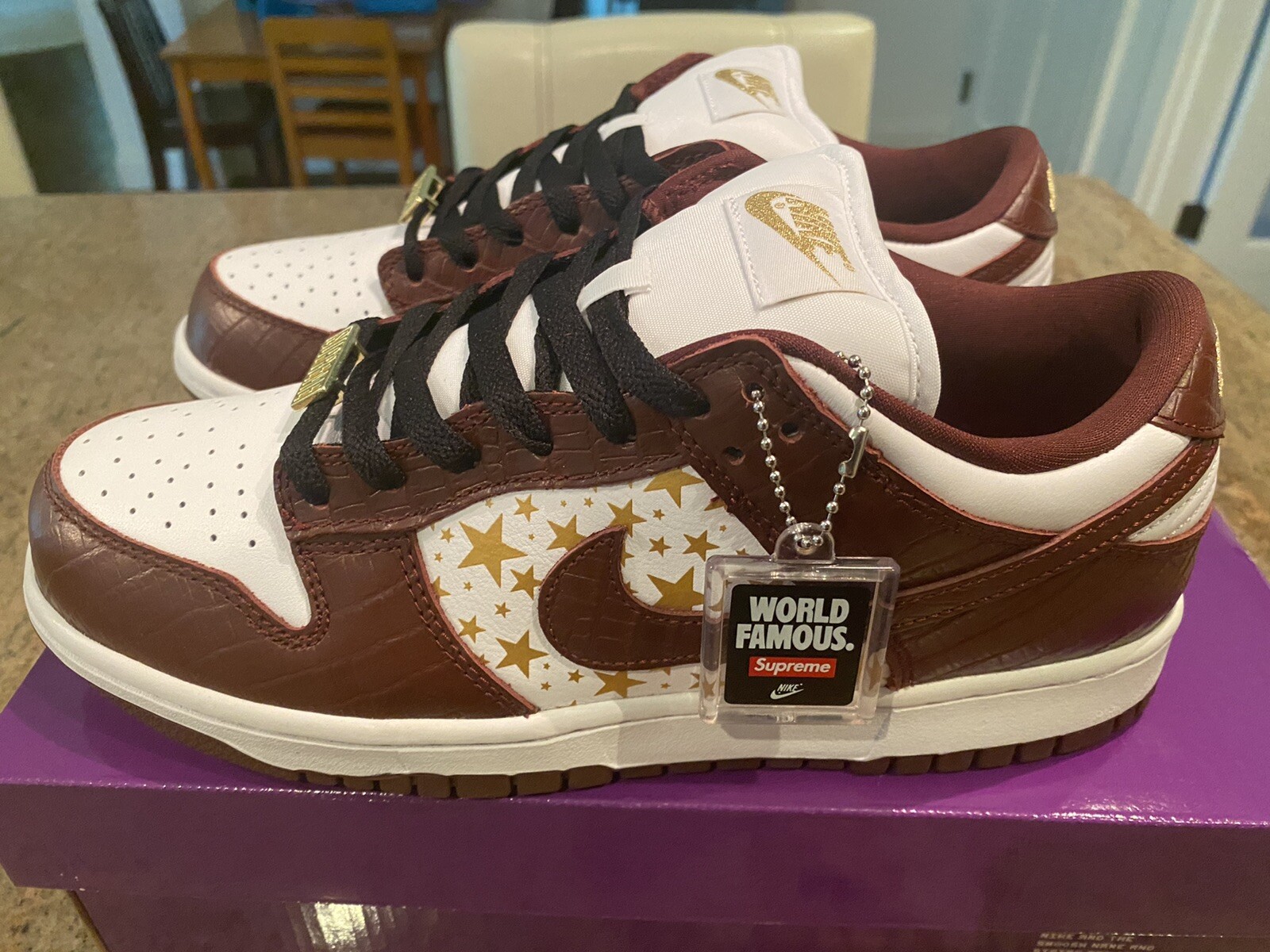 Nike SB Dunk Low OG QS x Supreme 