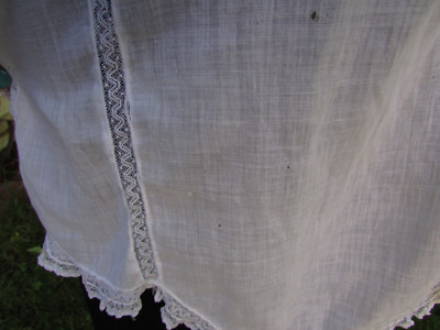 Vintage / Antique Cotton White Apron with Lace Trim