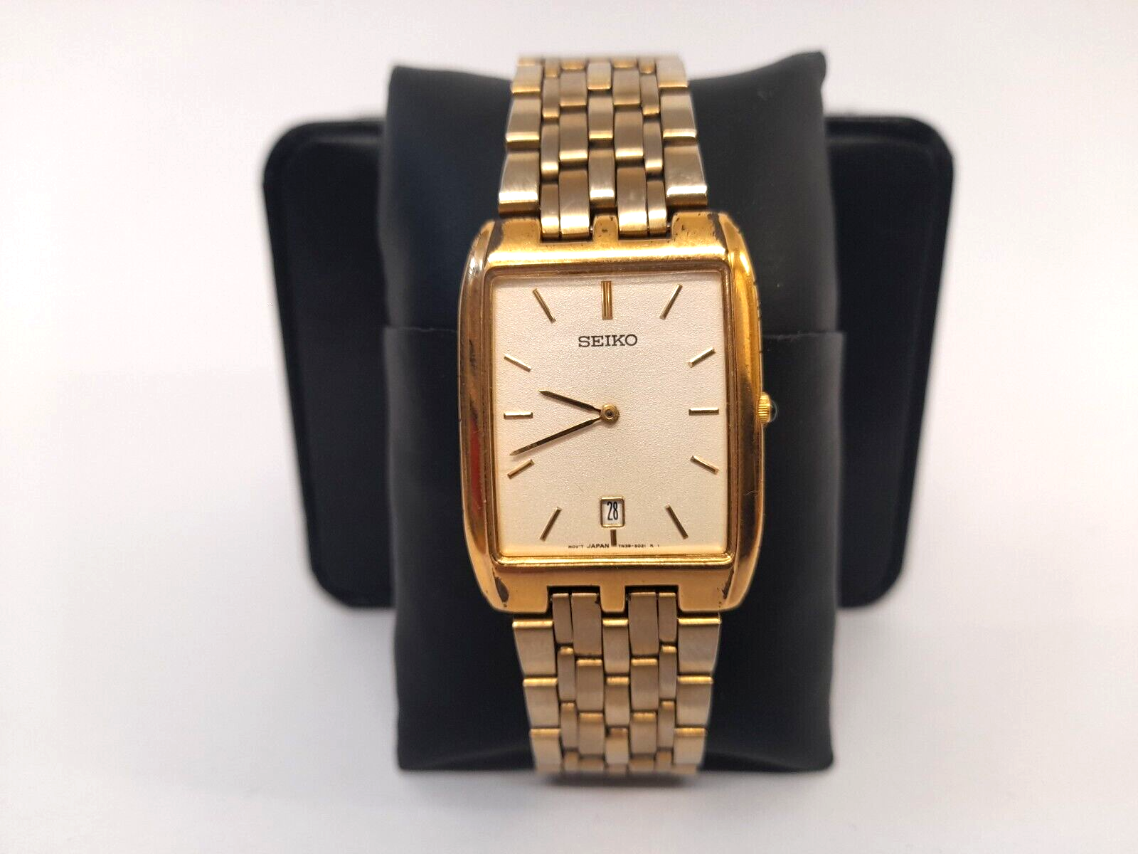 SEIKO 7N39-5010 Men's Gold Tone Slim Design Analog Quartz