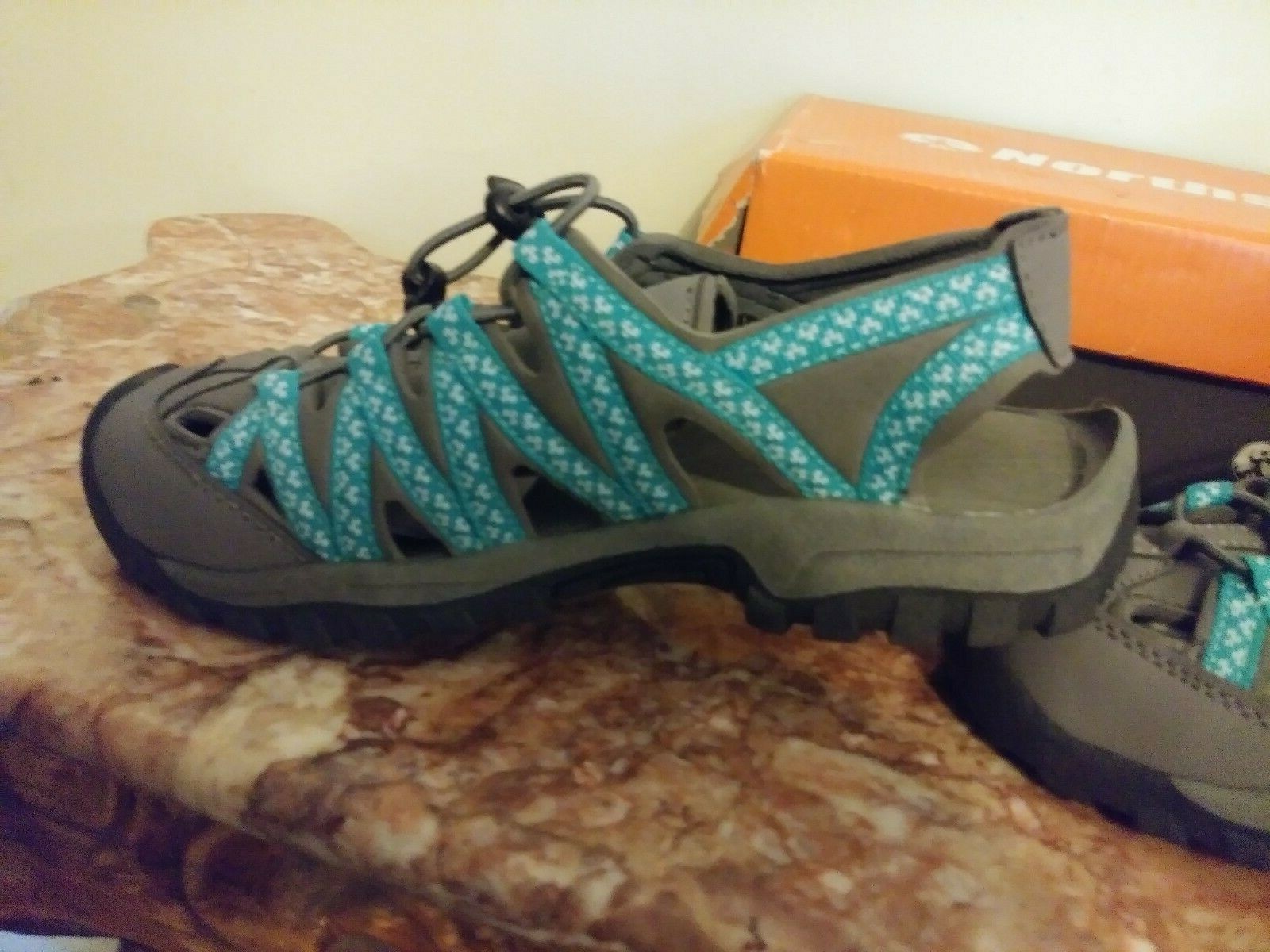 Ryka Studio D XT size 4