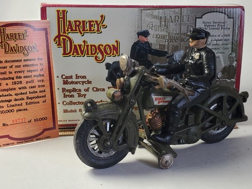 HARLEY-DAVIDSON 分割タンク おまけ付き Harley-Davidson 分割タンク - メルカリ
