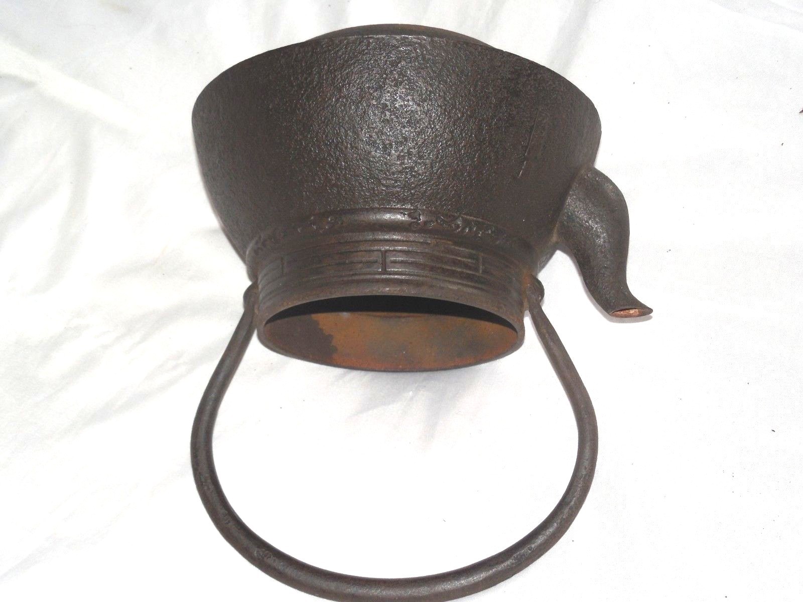 LARGE ANTIQUE SIGNED JAPANESE CAST IRON WATER  KETTLE TEAPOT 10 1/4 INCHES TALL