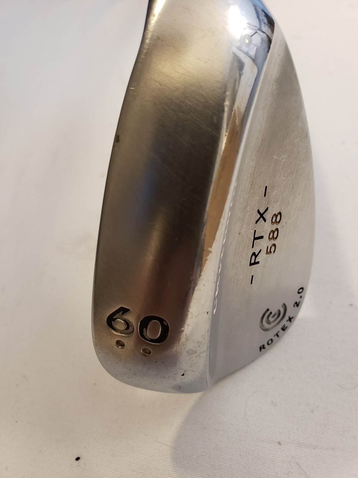 Used Cleveland RTX 588 Rotex 2.0 Lob Wedge 60* - 10*B - Tour Satin - TT DG - RH