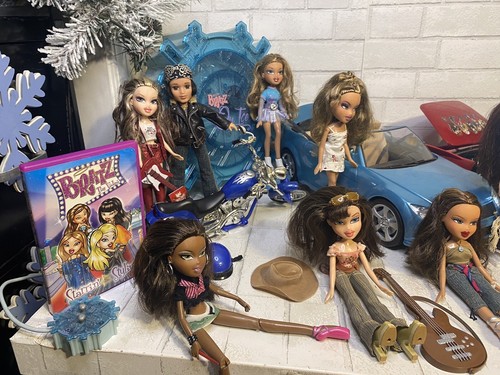 Bratz Doll Collection Dolls, Cars, Motorcycle, Skating Rink