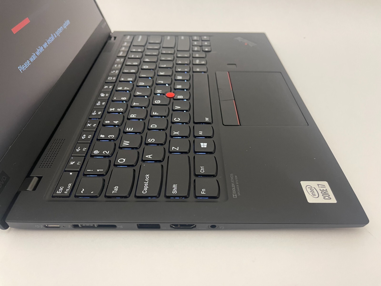 Lenovo ThinkPad X1 Carbon Gen 8 14