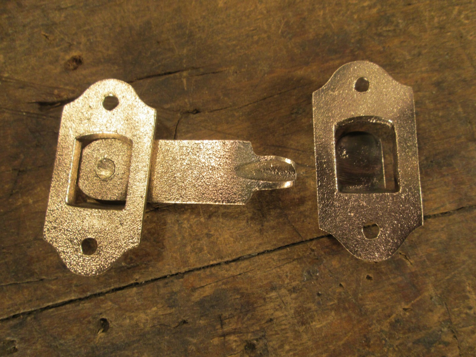 ANTIQUE  VICTORIAN INTERIOR  SHUTTER  LATCH  HARDWARE