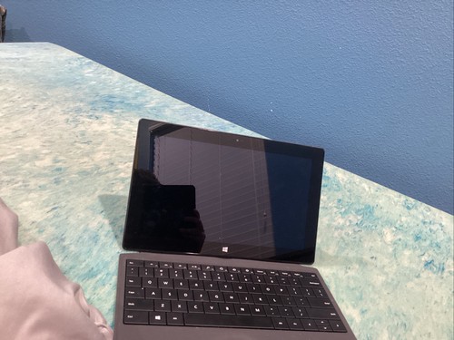 Microsoft Surface Win 8 Pro i5 @ 1.6GHz 4GB 128GB 1601 00258 Microsoft Surface Win 8 Pro i5 @ 1.6GHz 4GB 128GB 1601 00258