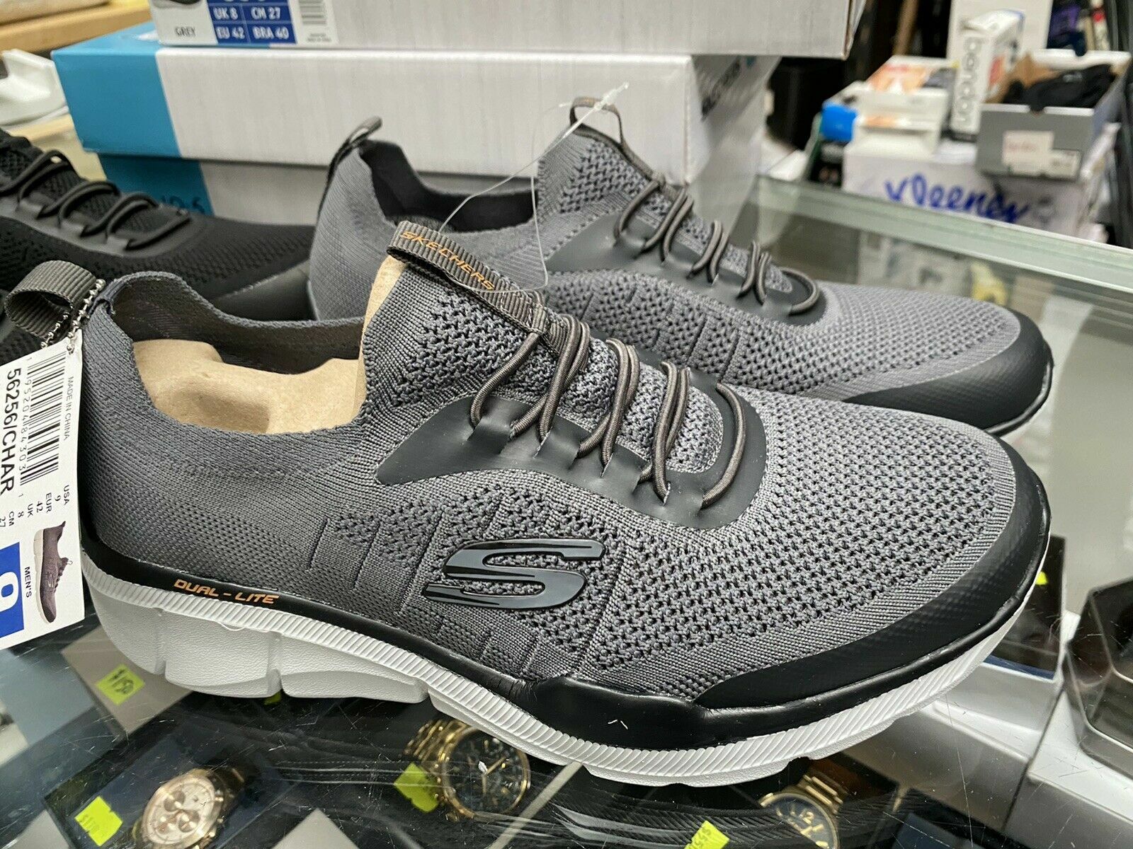 slip on skechers