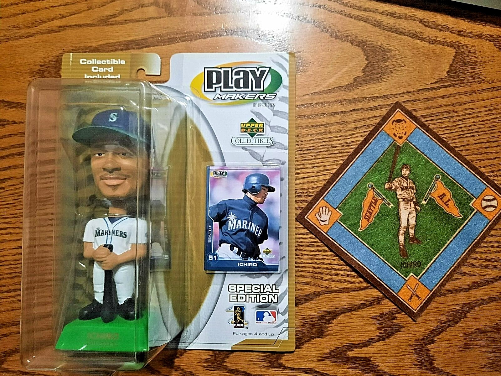 MLB 2012 イチロー BOBBLEHEAD 試合チケット付き MLB 2012 イチロー BOBBLEHEAD 試合チケット付き（2012年3月29日