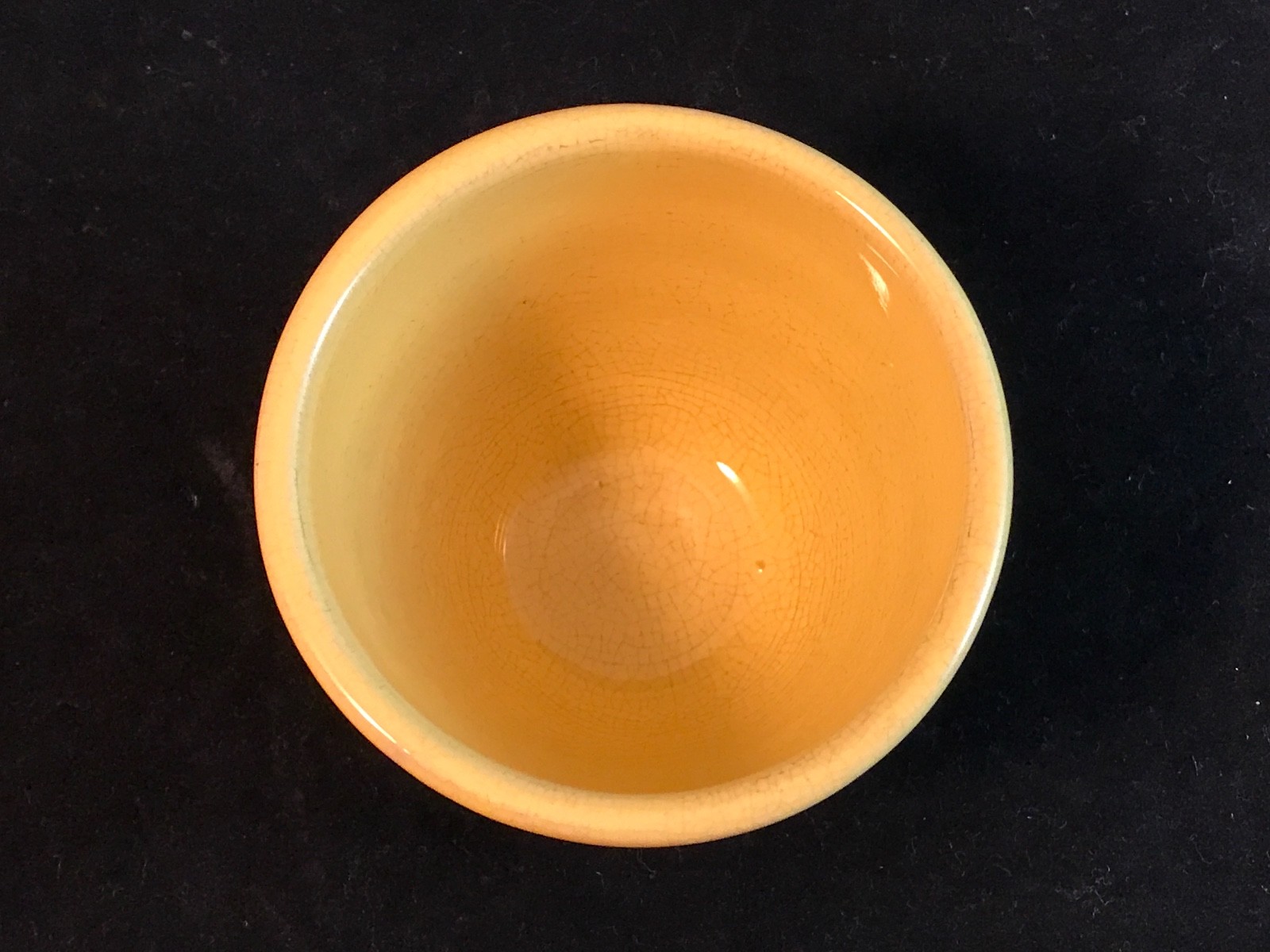 Sweet Small Vintage Bright Yellow Beehive Honey Pot Pottery Bowl - Horizontal Ri