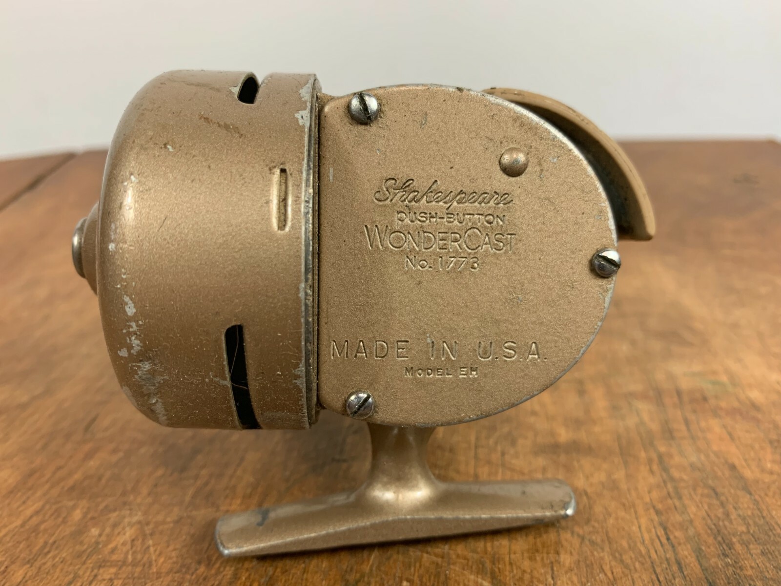 Vintage Shakespeare WonderCast Wonder Cast Push Button