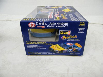 NEW Revell John Andretti 43 Cheerios Dodge Intrepid Model