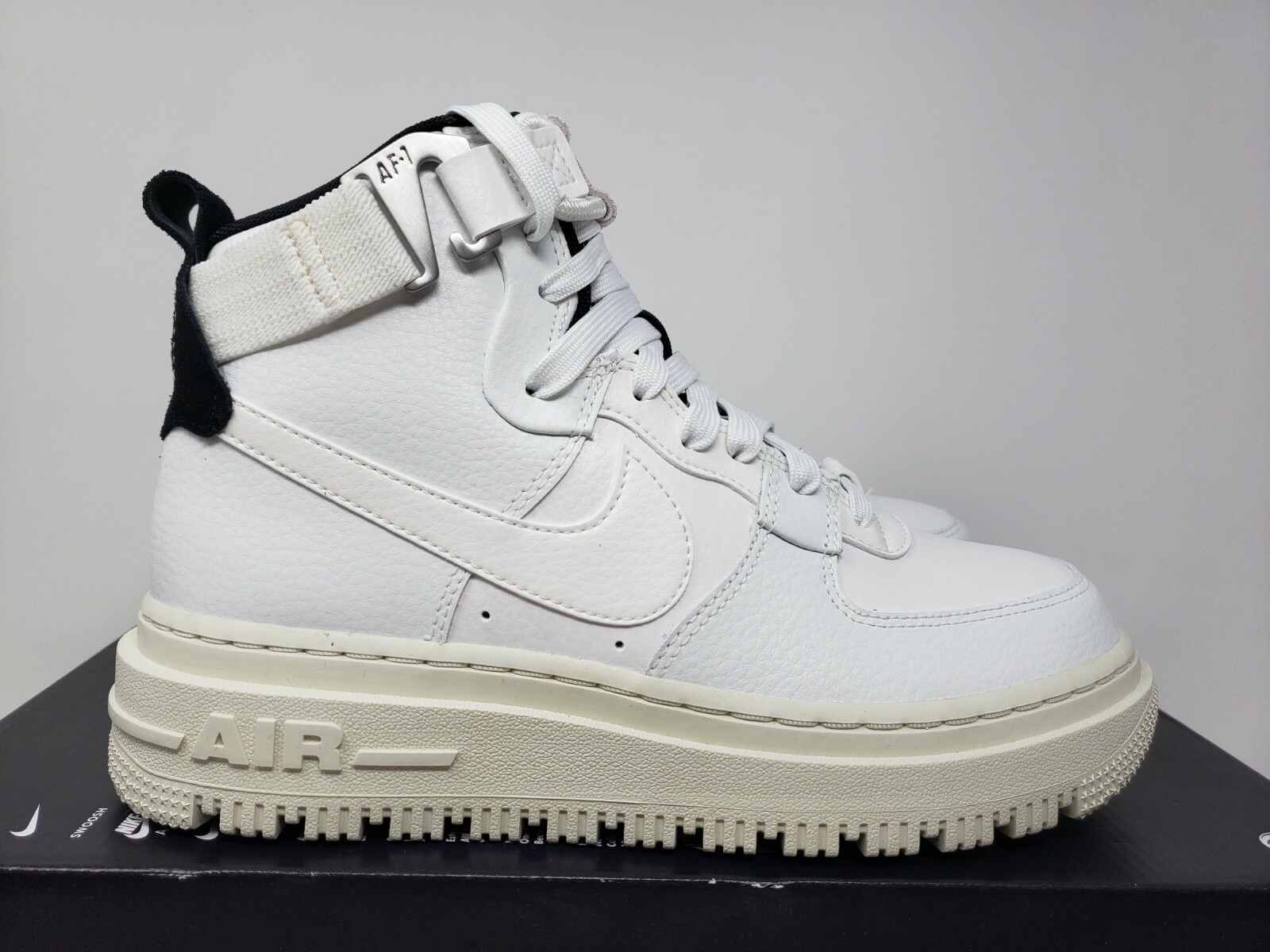 air force 1 utility junior white
