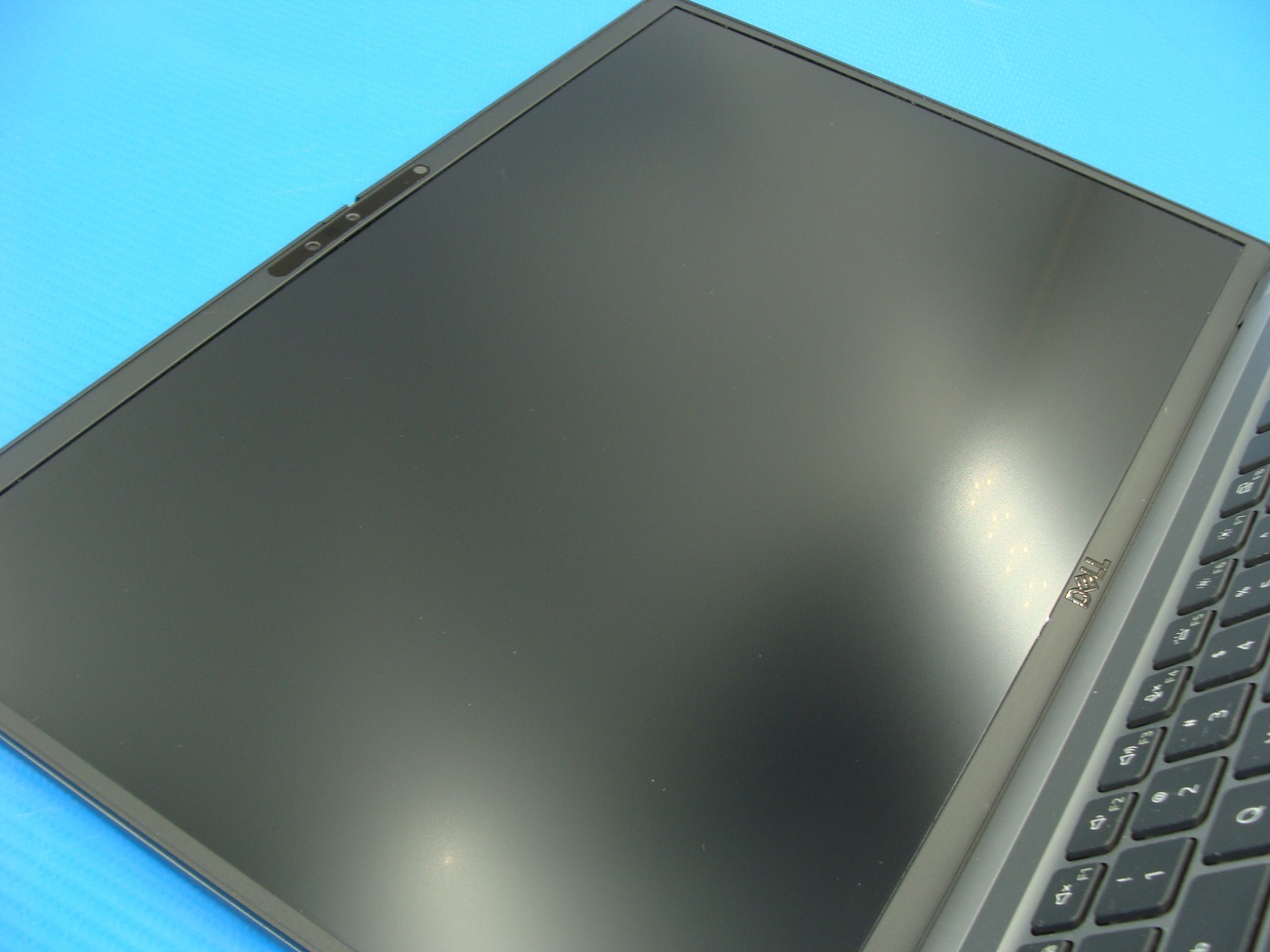 Dell Latitude 7640 16" FHD+ i7-1365U 32GB RAM 512GB SSD Win11 Pro - Thumbnail 4