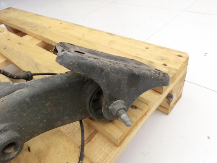 Peugeot 3008 I 0U 13-16 Mehrzweckfahrzeug Hinterachse Achse für Scheibenbremse Peugeot 3008 I 0U 13-16 02.01.2012... Vorschau 4