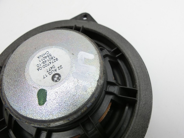 BMW F45 14-18 Lautsprecher Links Hinten BMW F45 14-18 22.11.2017 gebraucht Vorschau 5