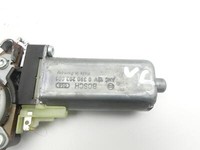 Mercedes W204 07-11 Lim Stellmotor für Sitzhöhenverstellung Links Vorne Mercedes W204 07-11 26.10.2007 A0068206942... Vorschau 5