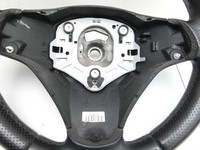 BMW E81 1er 120d 07-12 Lenkrad Airbaglenkrad Leder BMW E81 1er 120d 07-12 26.10.2007 3230-2157307 2157307 gebraucht Vorschau 7