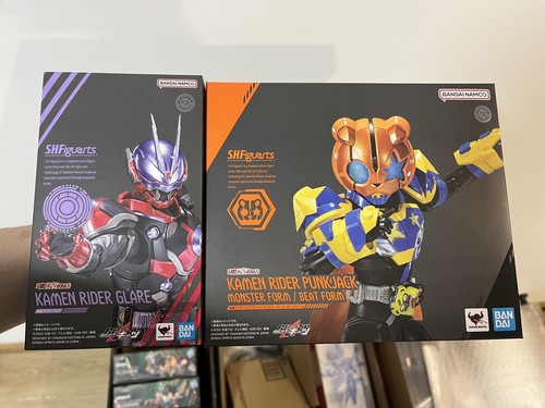 sh figuarts kamen rider punkjack & glare monster form kamen