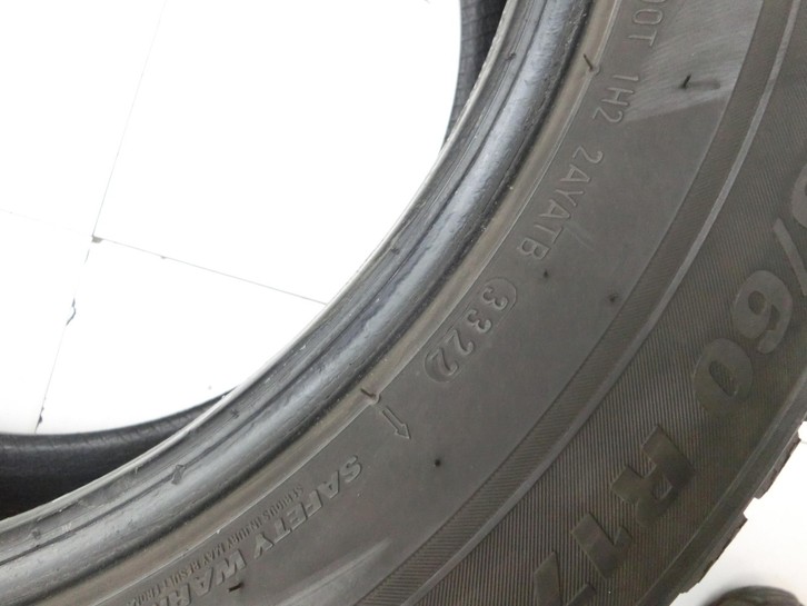 Jeep Compass II 17-21 2 x Reifen Winterreifen Kumho 225/60R17 99 H Jeep Compass II 17-21 12.03.2019 gebraucht Vorschau 9