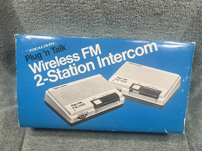 REALISTIC ''Plug N Talk'' 2 Station FM WIRELESS INTERCOM Vintage 43-207C NOS