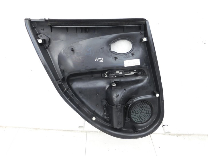 Nissan Juke F15 15-18 Türverkleidung Türpappe Rechts Hinten Nissan Juke F15 15-18 01.01.2017 gebraucht Vorschau 4