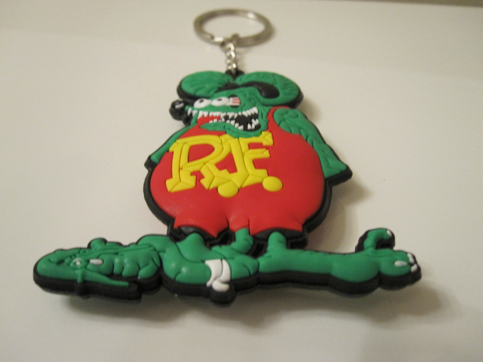 RAT FINK Keychain Key Chain PVC Rubber FOB Metal Ring ED BIG DADDY ROTH Green