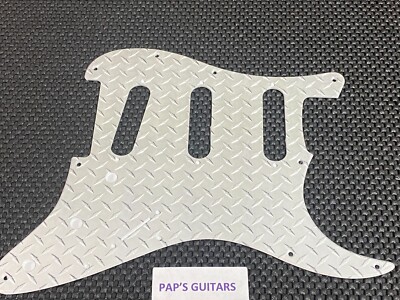 NEW Fender Stratocaster 11-Hole 1-Ply DIAMOND PLATE PRINT SSS PICKGUARD