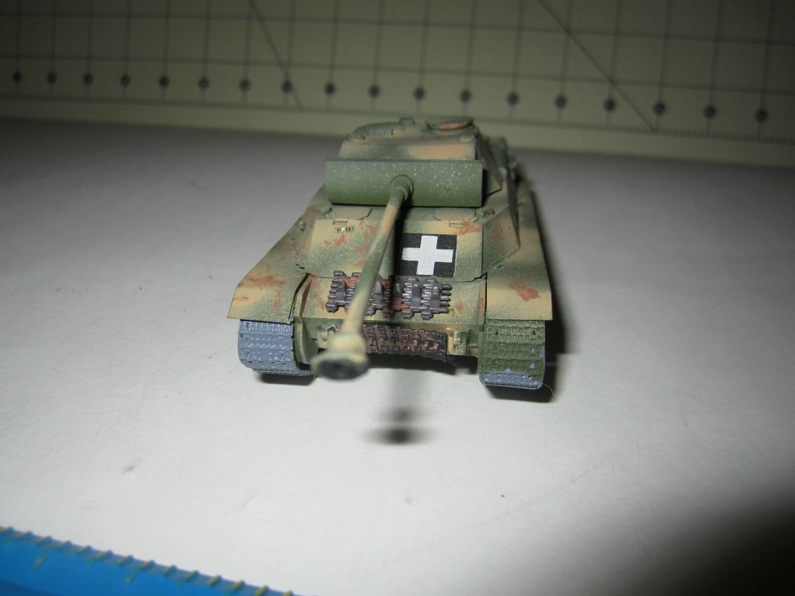 1/72 scale Hunor 72016. WW2 Hungarian 44M TAS heavy tank. built&painted. (rare)