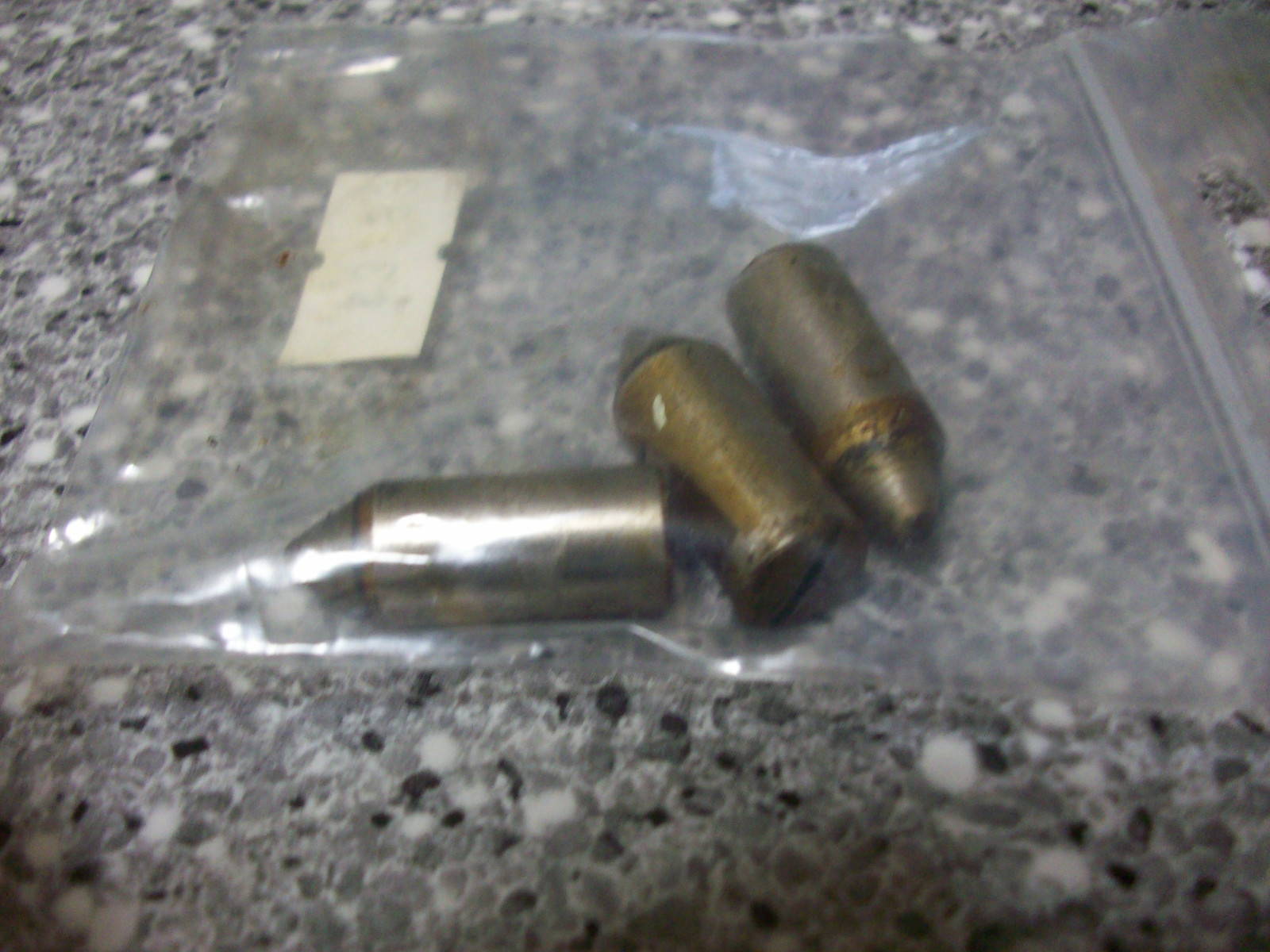 Singer - Feed Rook Shaft Center 37287 - Used - Model 257