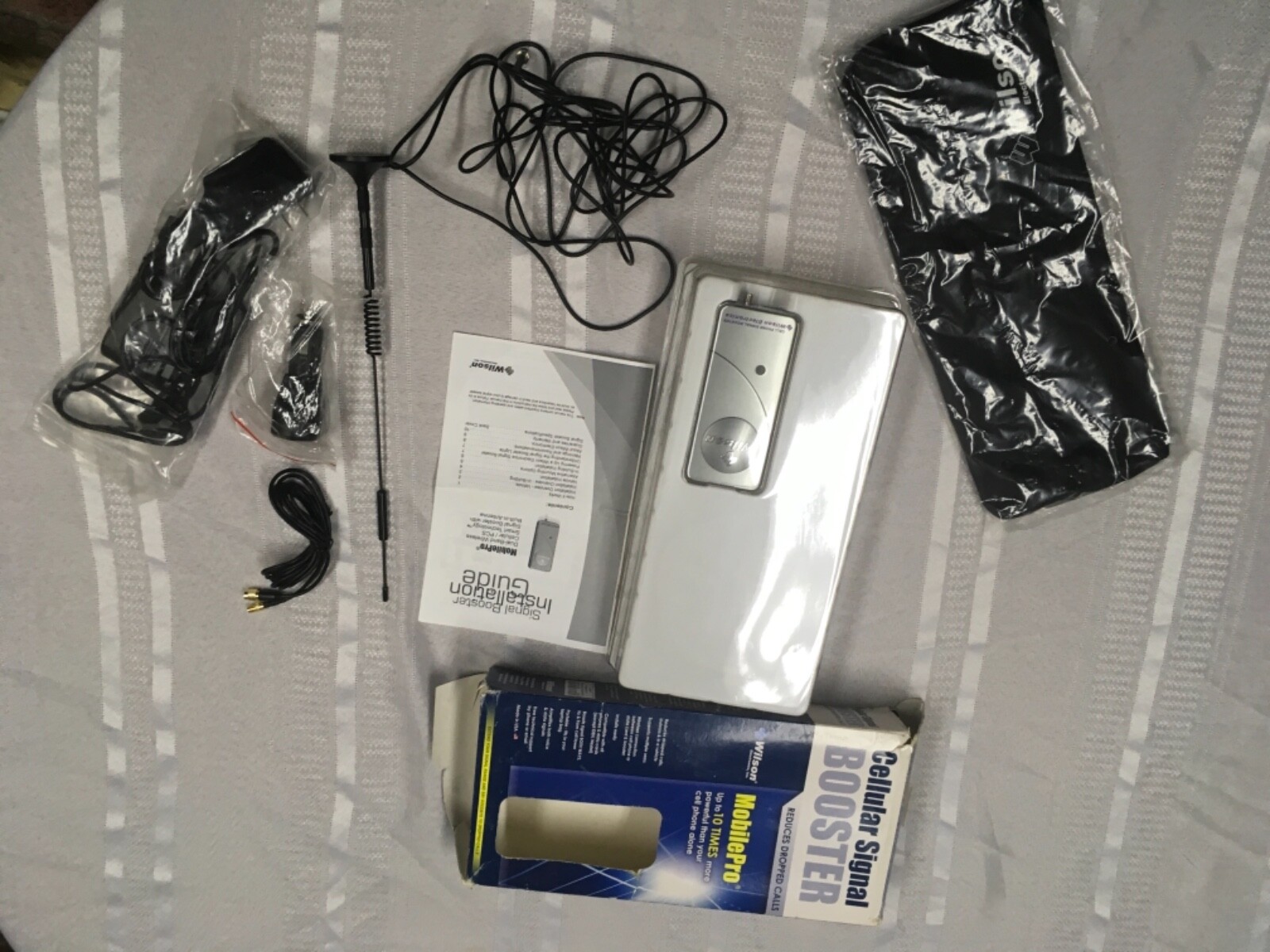 Wilson Mobile Wireless Cellular Signal Amplifier Kit Dual Band Model 801241