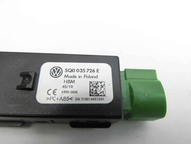 Skoda Octavia III 5E 12-17 TDI 2,0 110KW USB AUX Anschluss Audio Interface Buchse Skoda Octavia III 5E 12-17... Vorschau 3