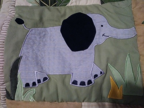 Kidsline Zanzibar Appliqued Jungle Animal Green Brown Blue Baby Boy Quilt EUC