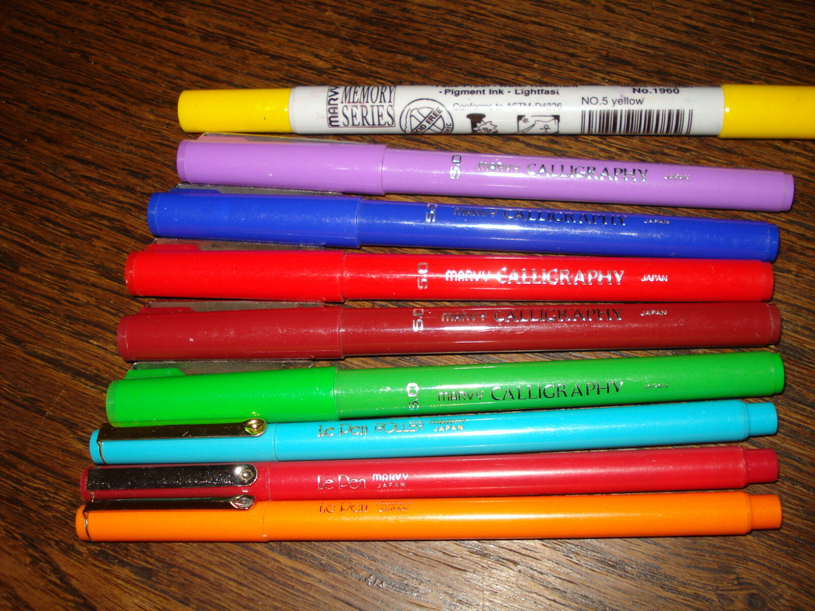 Marvy brand mixed lot of pens 5.0 Calligraphy LePen roller Memory series