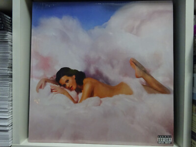 Katy Perry Teenage Dream 2x red & white pinwheel colored vinyl lp anniversary