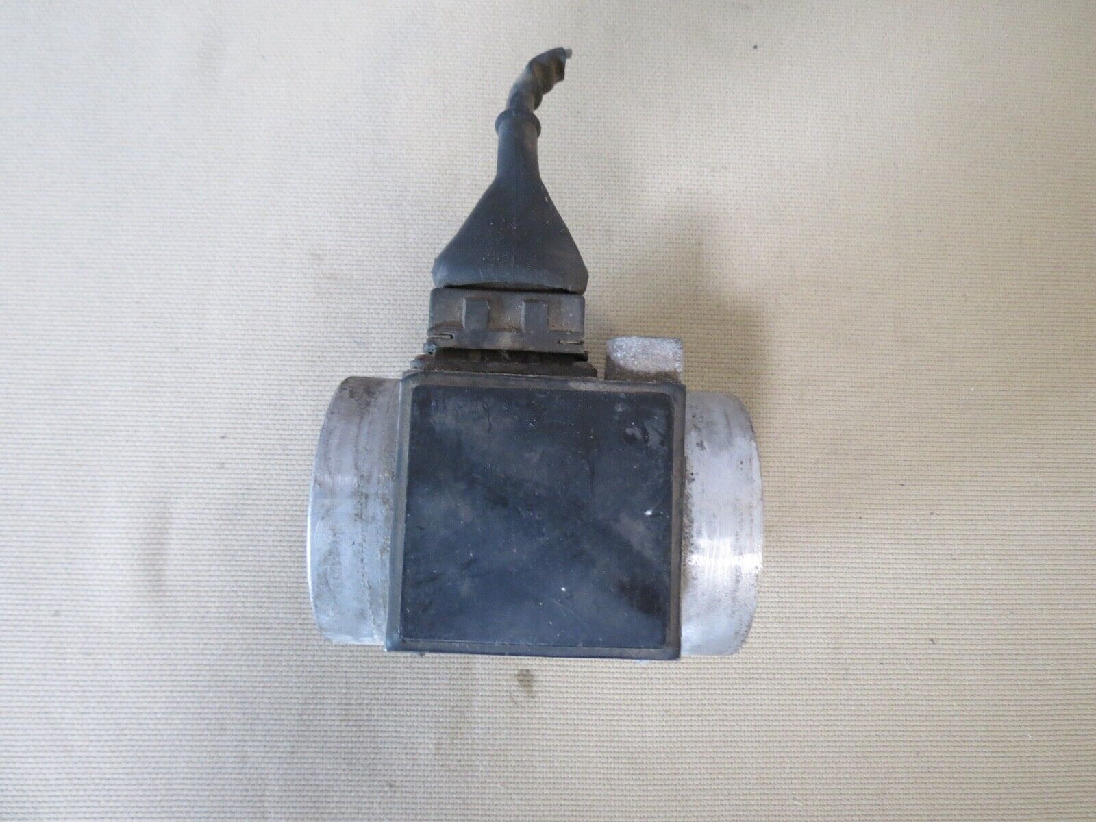 ✓ 84-89 Nissan Z31 300ZX NA VG30E MAF MAS Air Flow Sensor ✓ 84-89 Nissan Z31 300ZX NA VG30E MAF MAS Air Flow Sensor