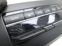 Mercedes A207 E250 10-13 Autom. Schalter Bedienteil Klima Scheibenheizung Zonen und Umluft Mercedes A207 E250 10-13... Vorschau 4