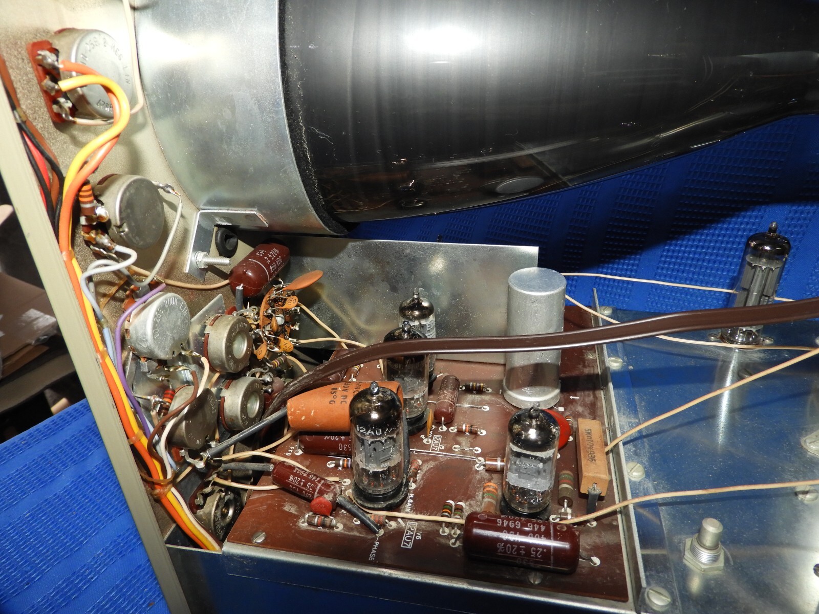 Vintage Heathkit Laboratory Oscilloscope Model I018 (1018) Vac Tubes WORKS!!