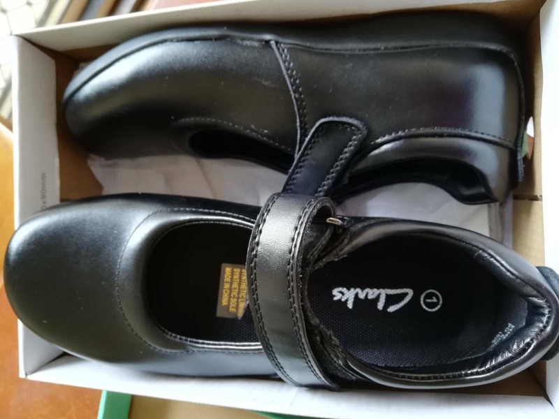 clarks elise school shoes