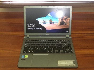 Acer aspire laptop v5 -573g