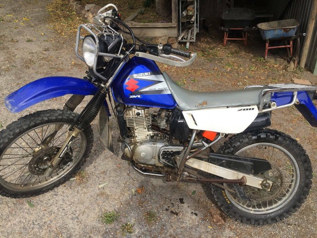 Suzuki dr 200