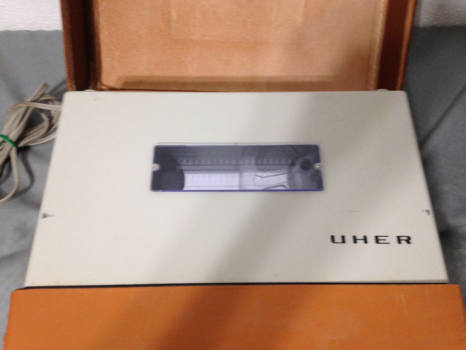 VINTAGE UHER 4000- REPORT S TAPE RECORDER