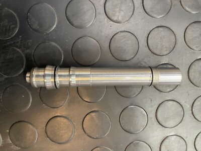 CHRIS KING REAR AXLE FOR R45 11-SPEED HUBS - 130MM, 10MM - QR