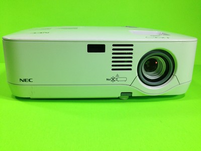 NEC NP310 NEC 2200-Lumen Portable Projector