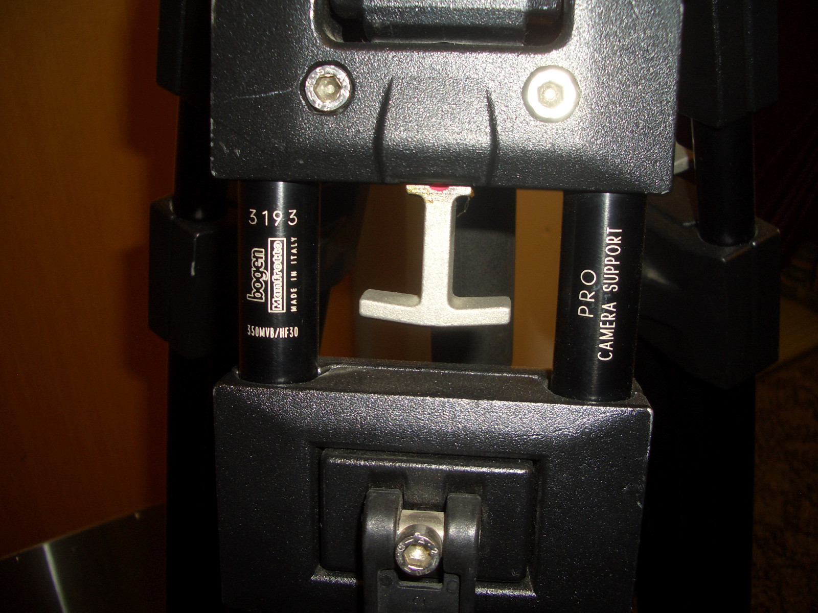 Manfrotto Bogen Heavy Duty 3193 3147 Tripod 510 Fluid Head for Heavy Cameras