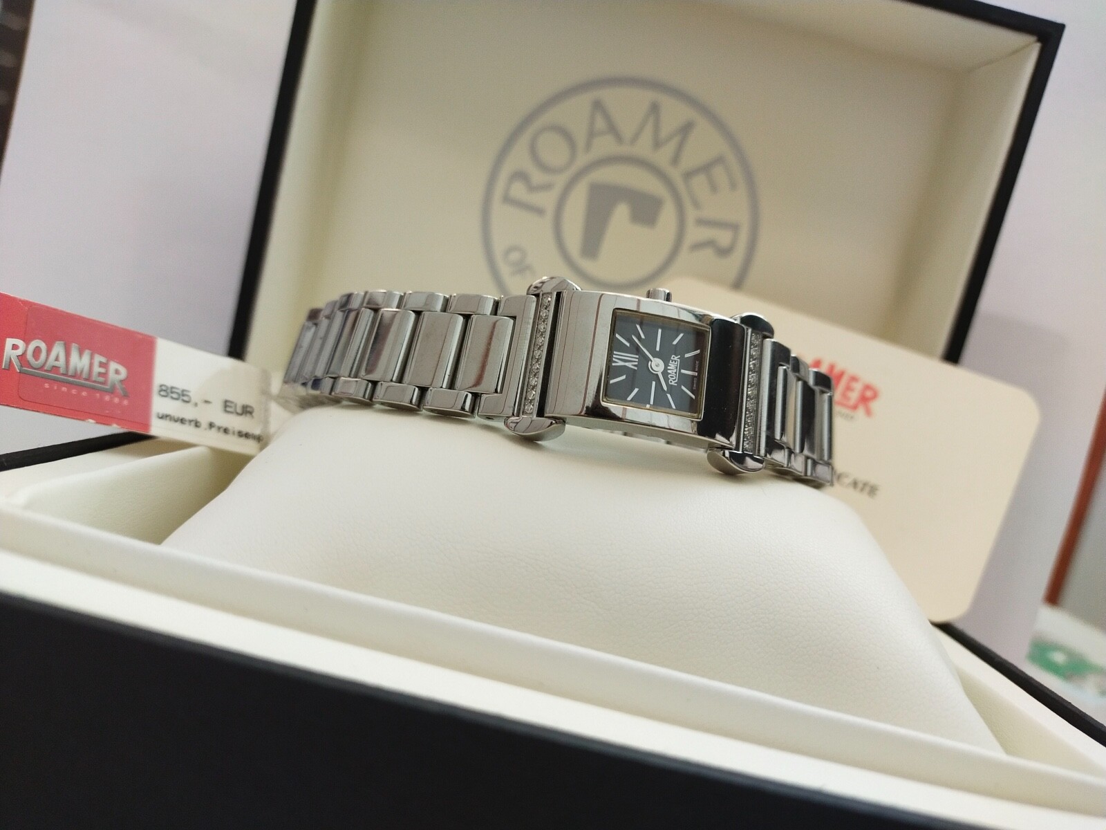 Pre-owned Roamer Watch Dreamline Luxury 18 Diamonds Swiss Made Folding Clasp 637.953