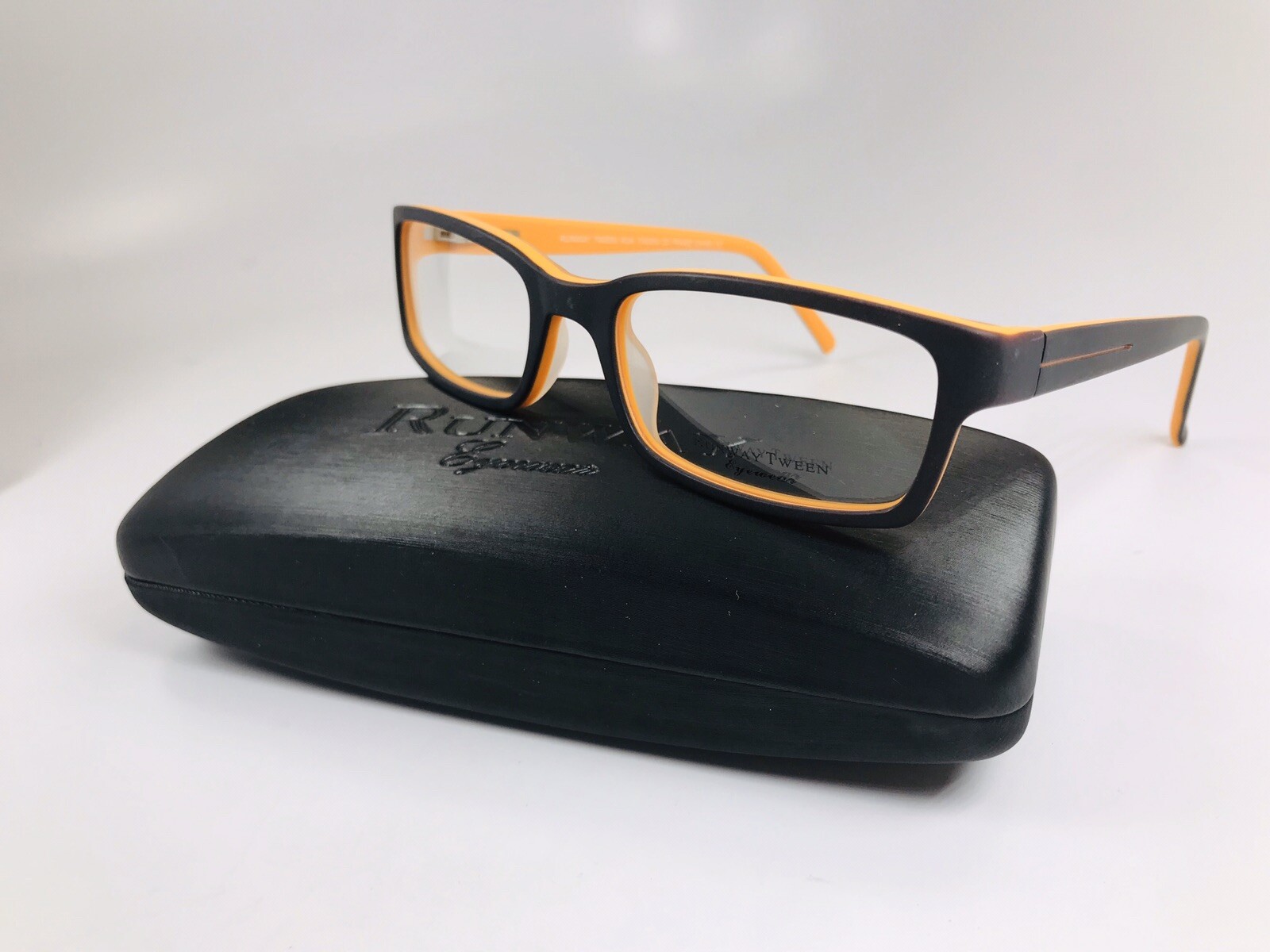 New Designer Inspired Runway Tween #25 Matte Black & Orange  display picture 3
