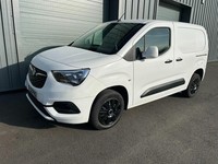 VAUXHALL COMBO CARGO 2300 1.5 Turbo D 100ps H1 Sportive Van