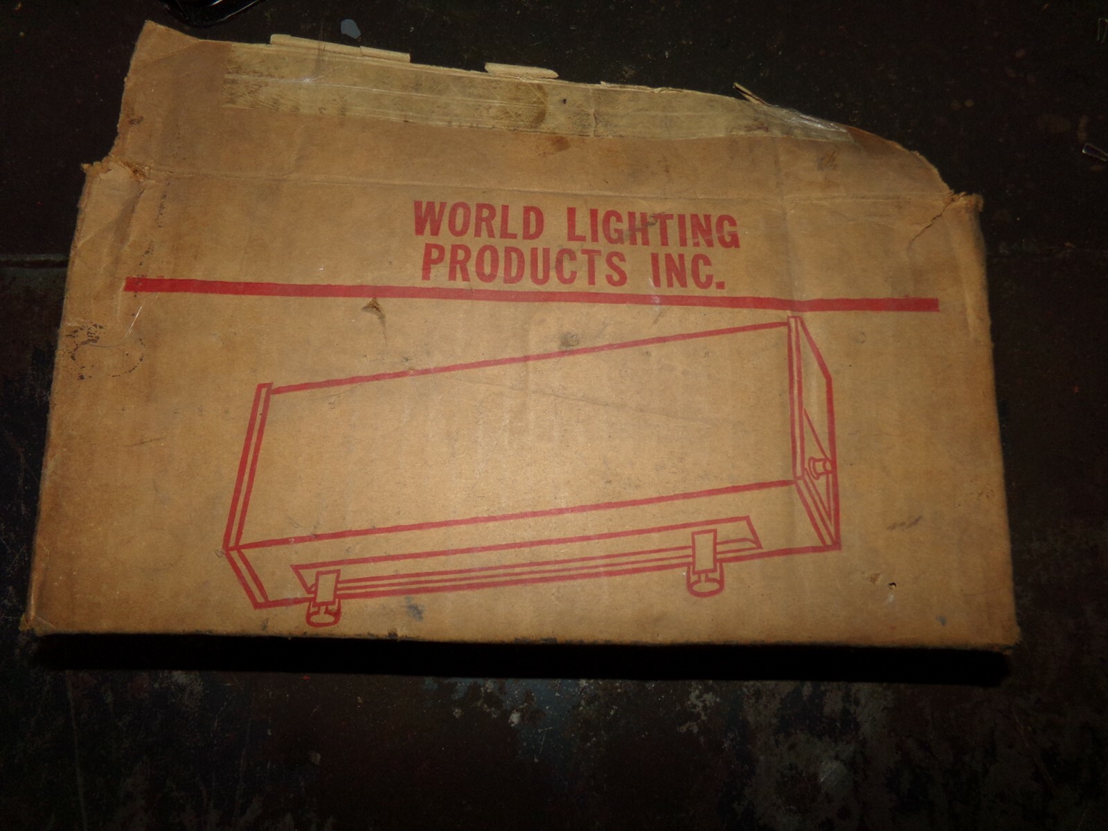 NEWWorld Lighting Products Light Assembly w/ Wiring *FREE