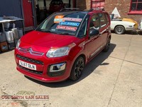 **Dual Zone Climate Control | Full Service History | Digital Dashboard***